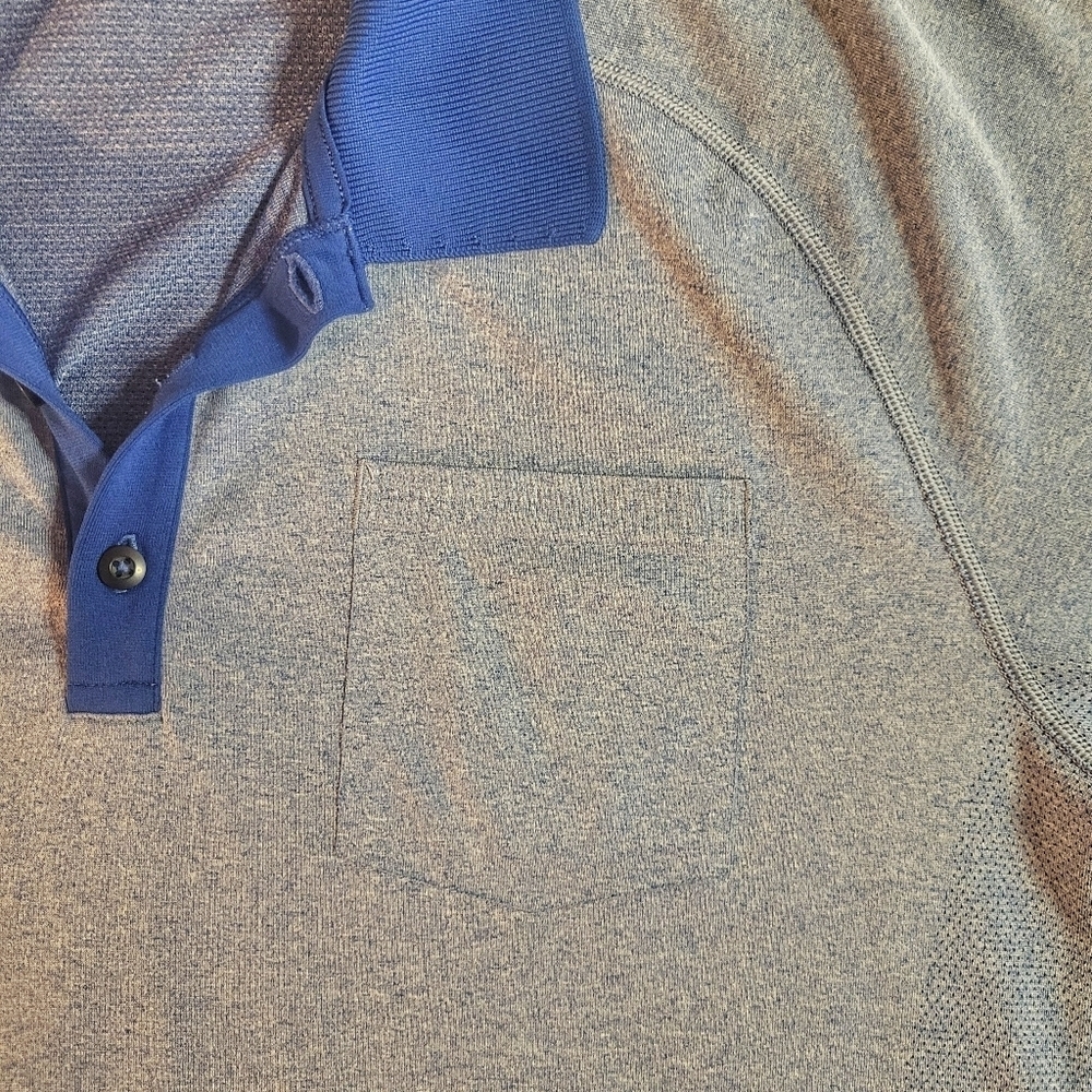 Lululemon // Men's Metal Vent Tech Polo / Tempest Blue & Navy / Large - Picture 2 of 8